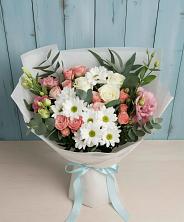 Букет цветов из:  Розы, Лизиантусы и Хризантемы в Николаевске-на-Амуре