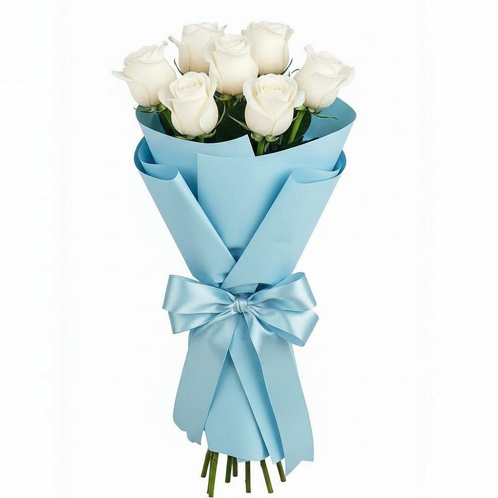 Букет 7 белых роз Проуд в Николаевске-на-Амуре