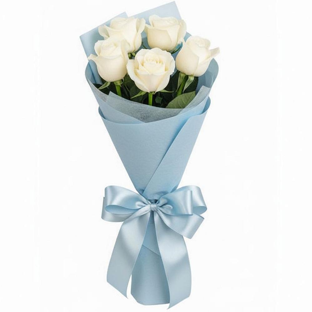 Букет 5 Белых роз Проуд в Николаевске-на-Амуре