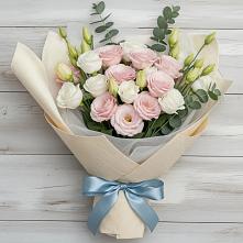 Букет цветов из:  Лизиантусы в Николаевске-на-Амуре