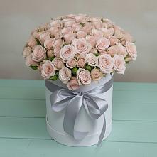 Цветочная композиция из Розы в шляпной коробке в Николаевске-на-Амуре