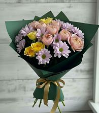 Букет цветов из:  Хризантемы и Розы в Николаевске-на-Амуре