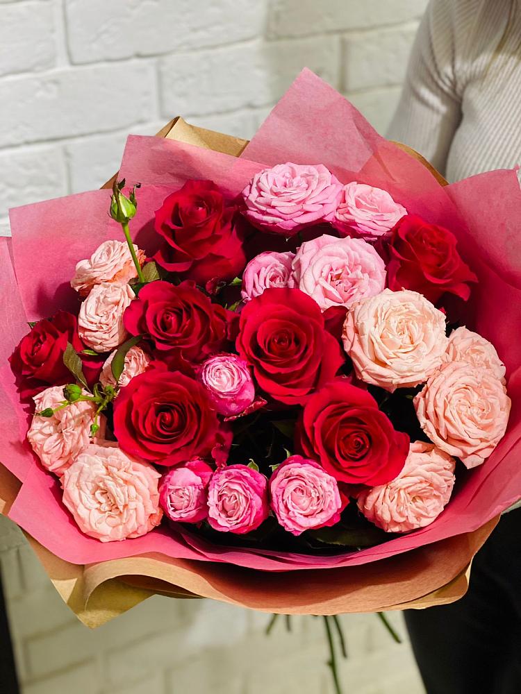 Букет цветов из: Розы в Николаевске-на-Амуре