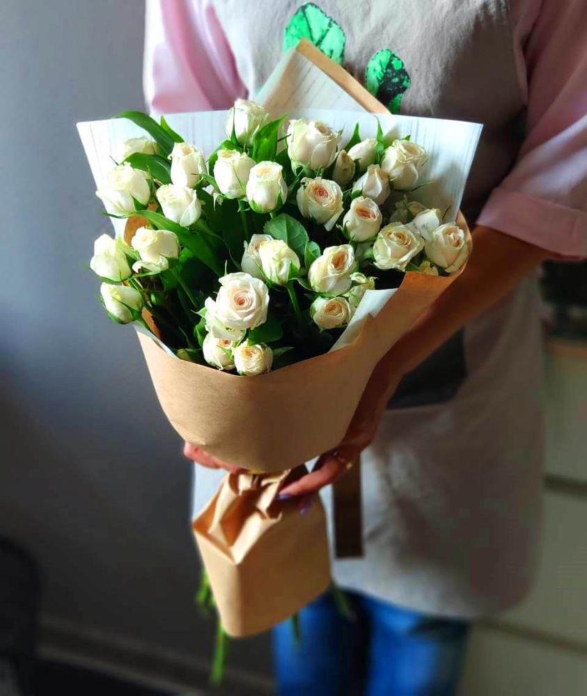 Букет цветов из: Розы в Николаевске-на-Амуре