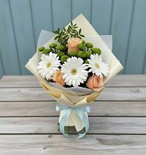 Букет цветов из:  Герберы, Розы и Хризантемы в Николаевске-на-Амуре