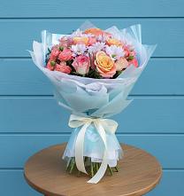 Букет цветов из:  Хризантемы и Розы в Николаевске-на-Амуре