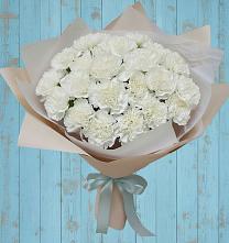 Букет цветов из:  Гвоздики в Николаевске-на-Амуре